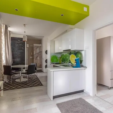 Lilly Apartment